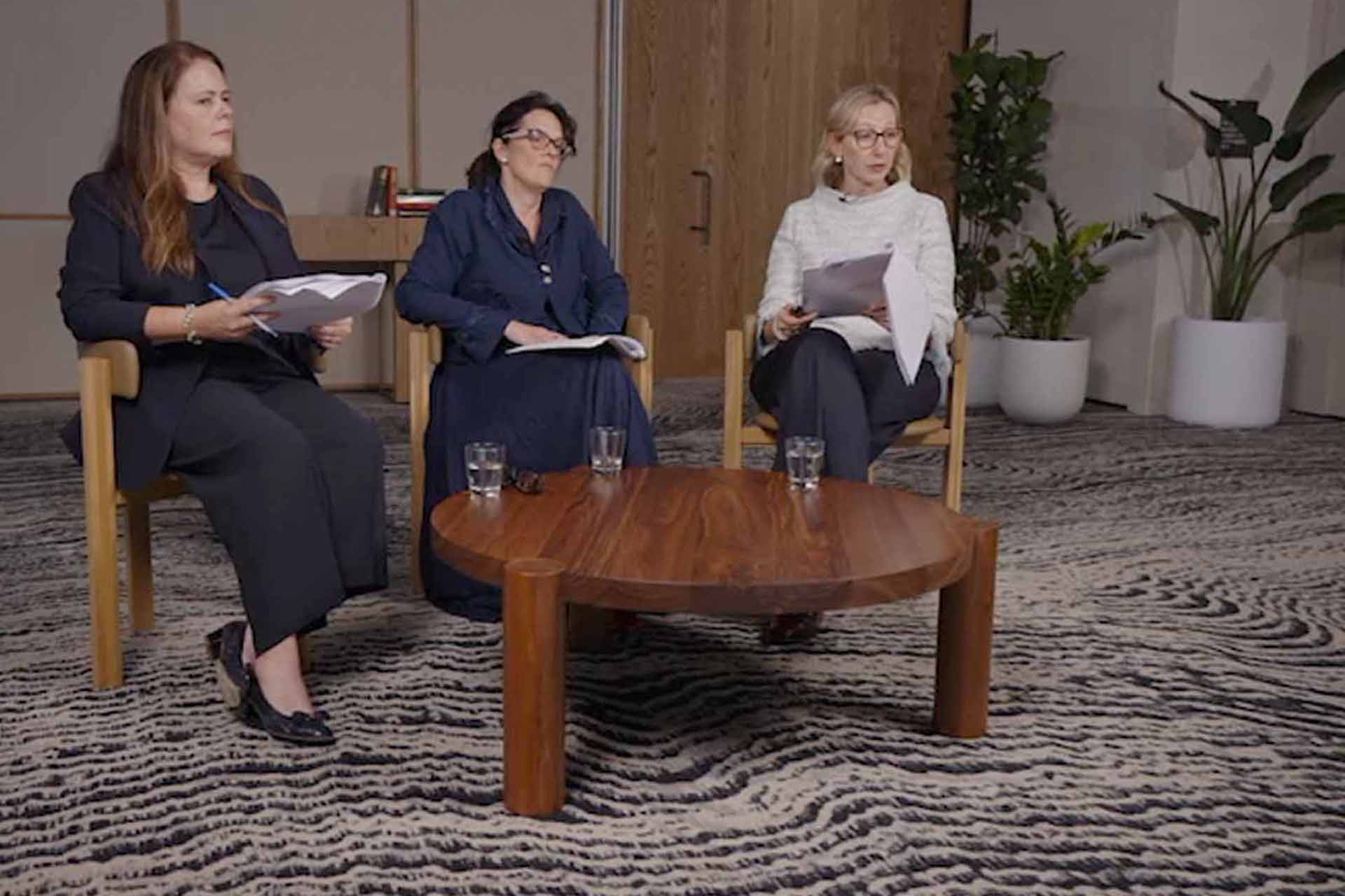 KWM Live Panel